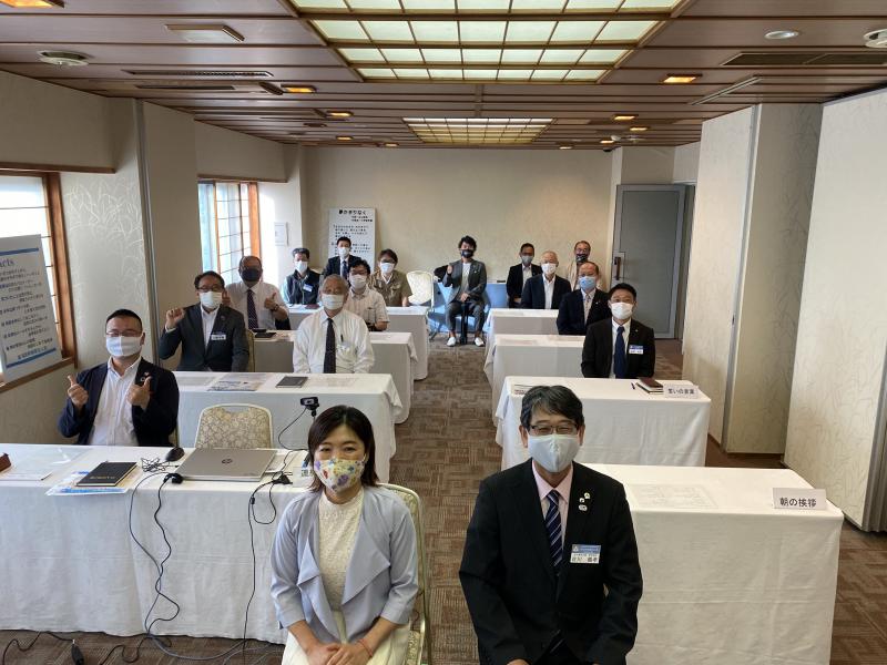 「会社経営に集中する秘訣」~女性を制する者は経営を制す~