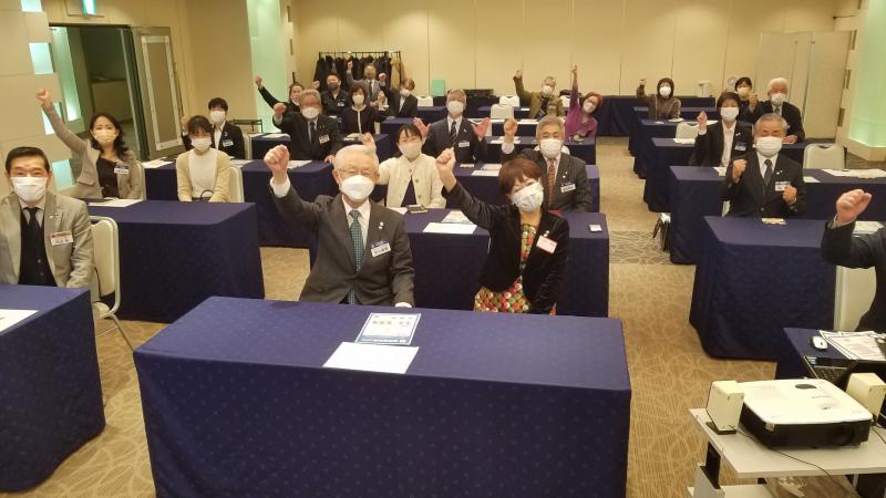 「人を大切に!仕事に愛情を!」が信条の小出操氏登壇!