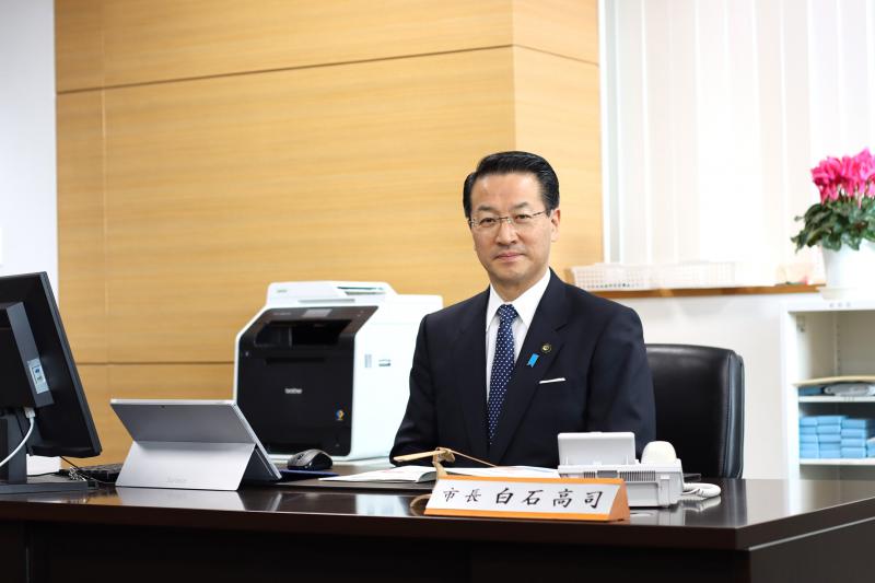 驀直去(ばくじきこ)