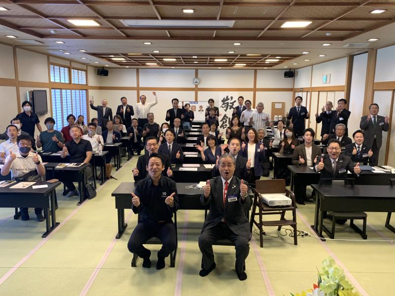 鈴木 厚志 氏 テーマ: 父と母と松下幸之助翁から学んだ人生経験