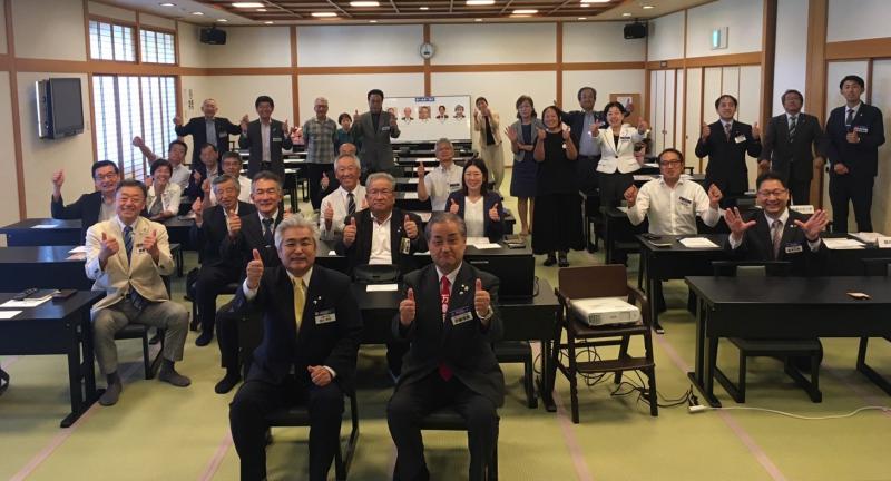 塩生 研志 氏  テーマ： 『  倫理との出会い 』