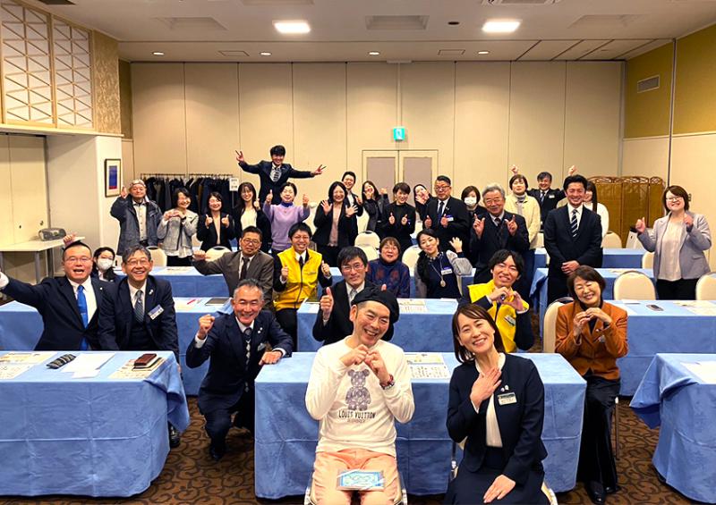 コンプレックスを魅力に変えて／TO-RU氏