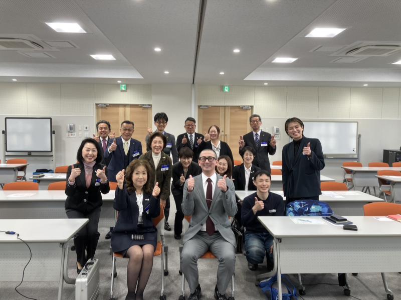 講師 佐藤衆氏