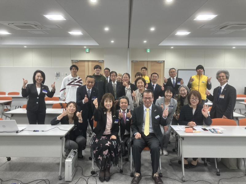 5月20日　講師　佐藤英夫氏を囲んで