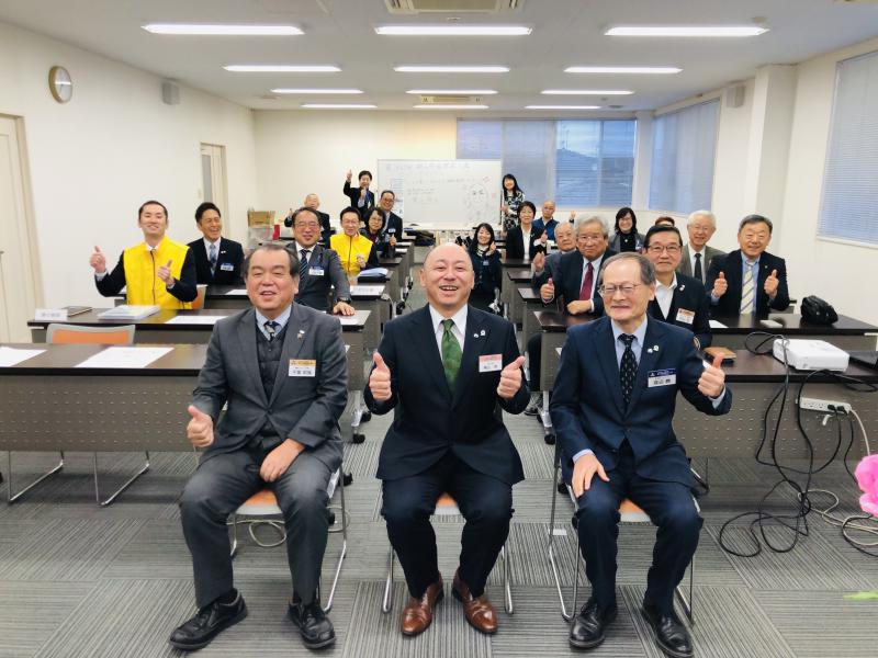 「 二つの道 ～ひとつの心-倫理と経営に生きる～ 」