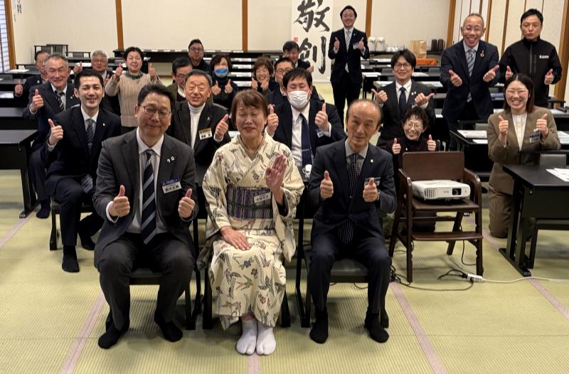 佐藤　令子 氏 テーマ：「倫理と書と私」